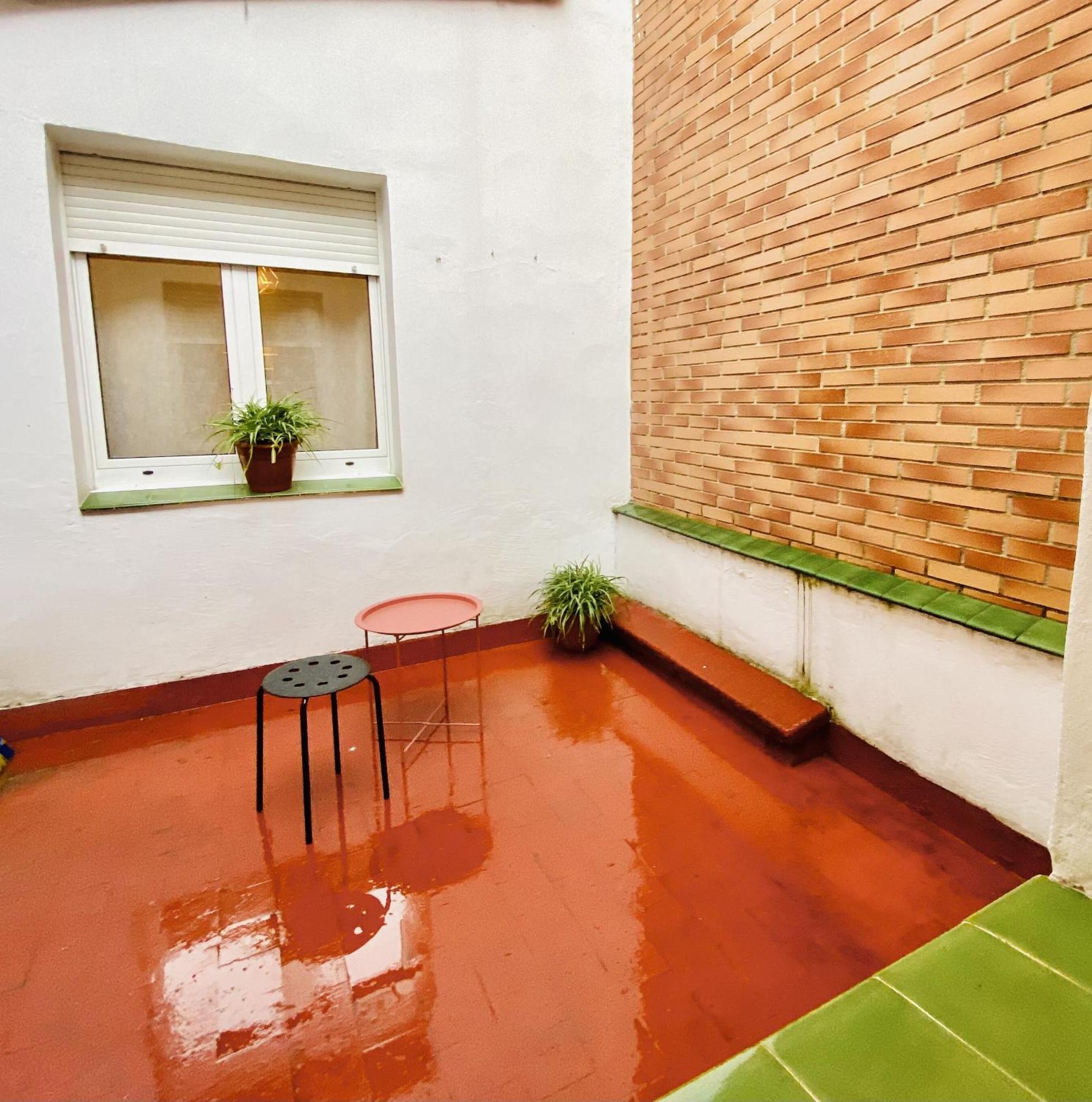 Amplio Apartamento Con Dos Patios Gijon Exterior photo